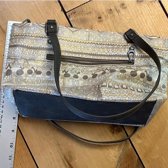 Sakroots women's elephant geometric print purse hand bag. - Picture 6 of 8